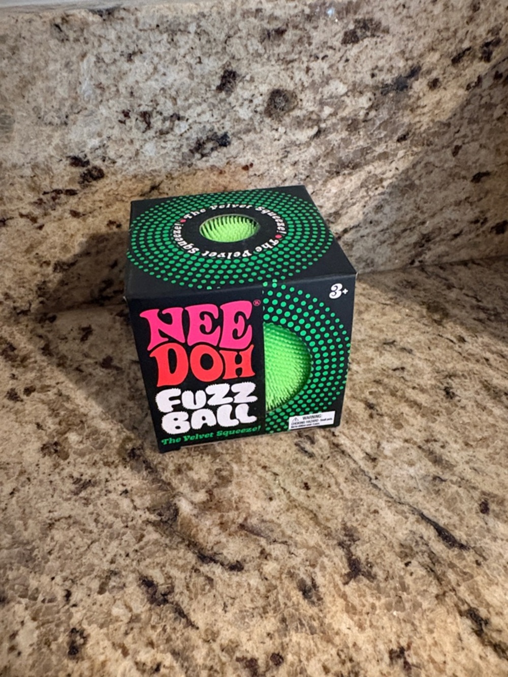 🆕 Fuzz Ball Velvet Squeezer Toy - Green